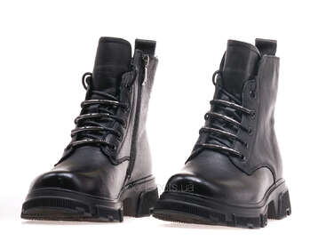 24 PFM D1-2462-68R/BLACK