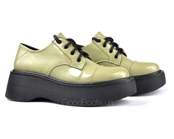 GOODBOOTS 76-T-116-02/OLIVKA/LAKIER